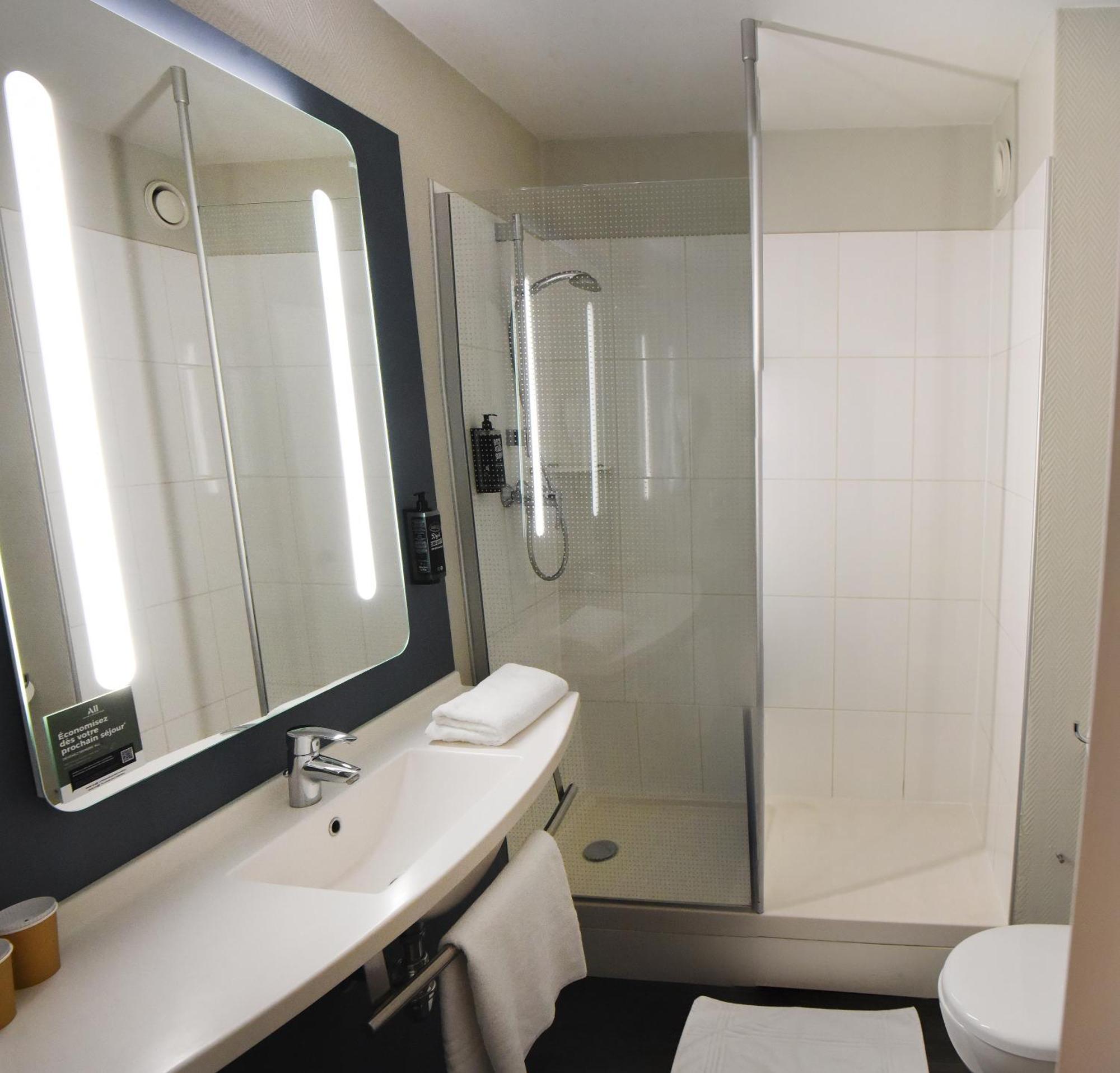 Ibis Laval Le Relais D'armor 3*