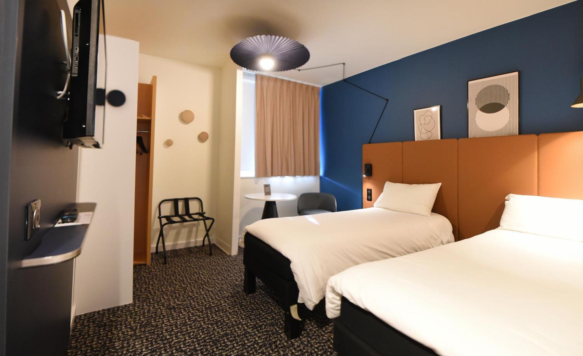 Ibis Laval Le Relais D'armor Hotel 3*