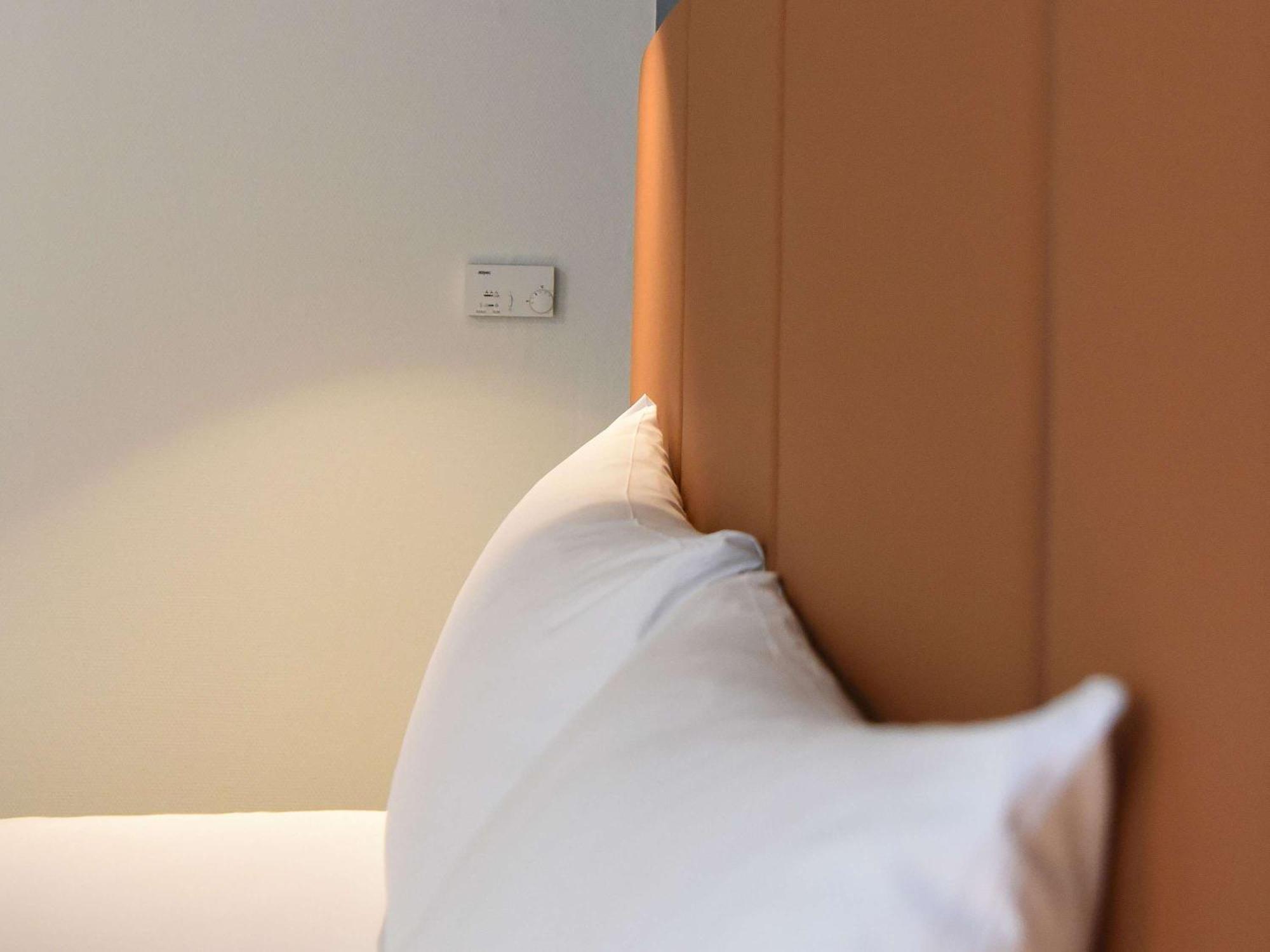 Ibis Laval Le Relais D'armor Hotel