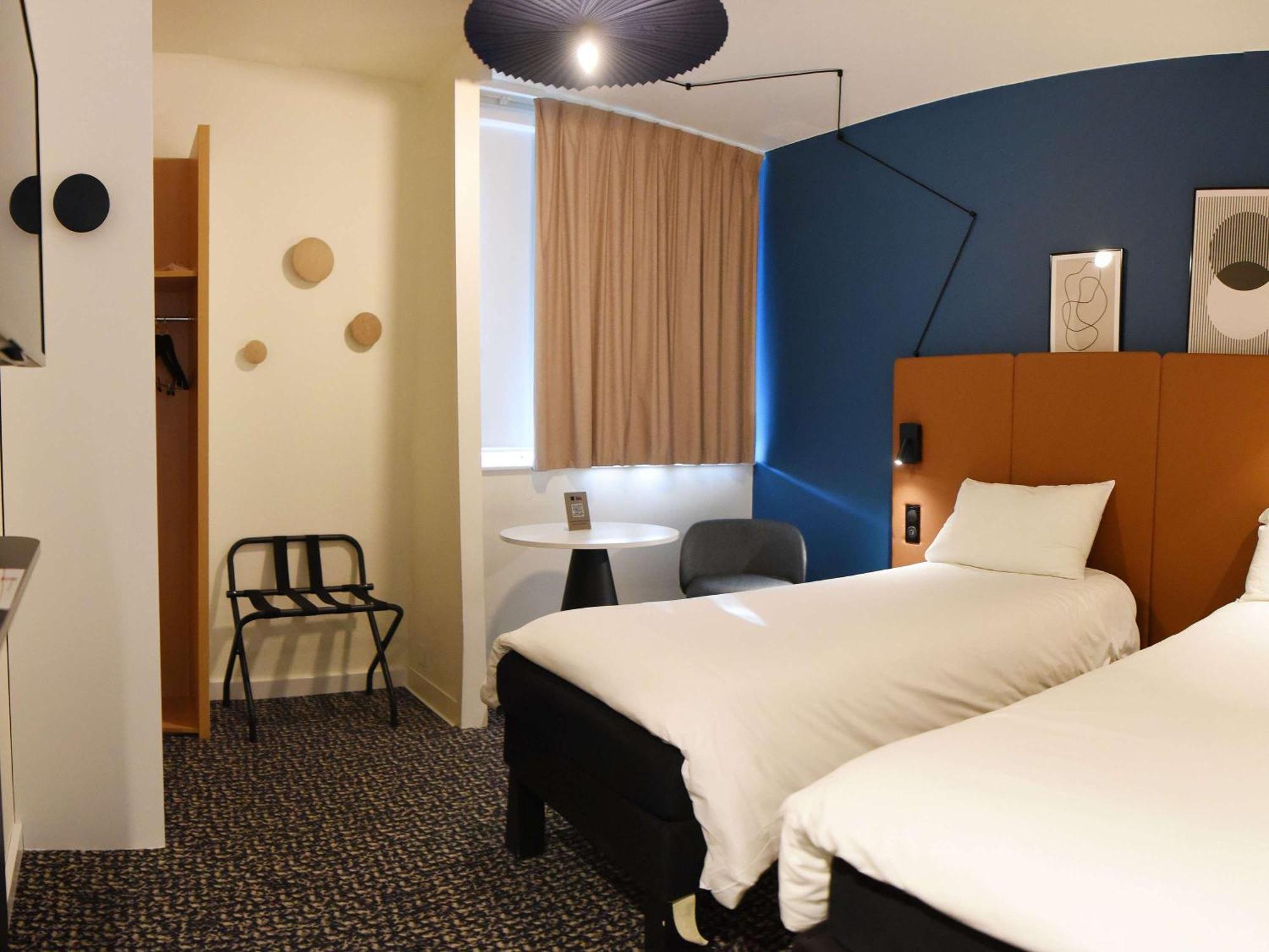 Ibis Laval Le Relais D'armor Hotel 3*