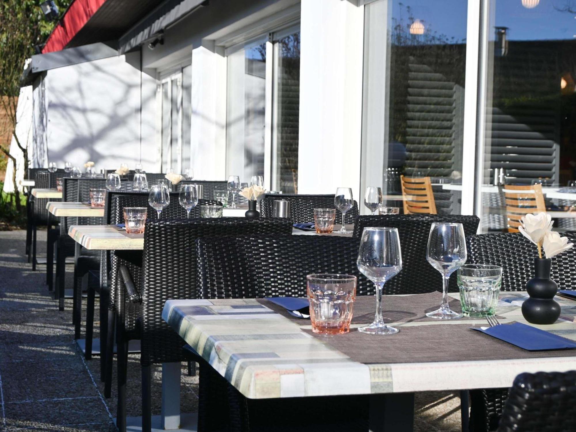 Ibis Laval Le Relais D'armor Hotel