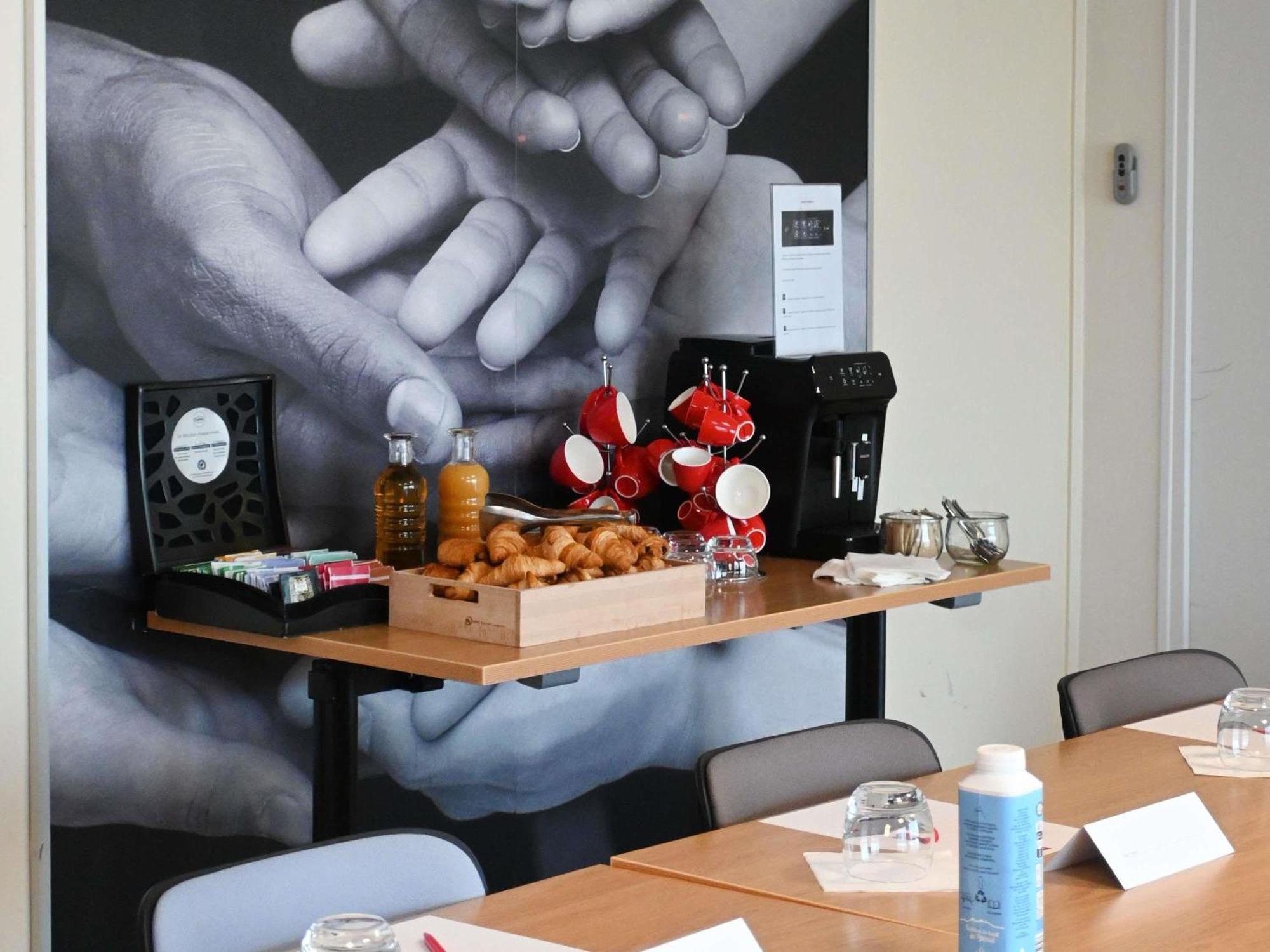 Hotel Ibis Laval Le Relais D'armor Change (Mayenne)