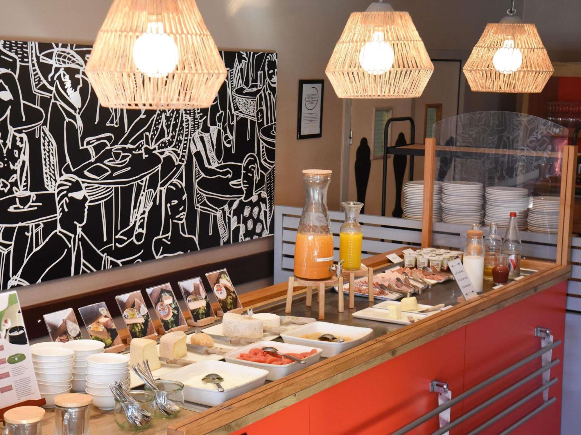 Hotel Ibis Laval Le Relais D'armor